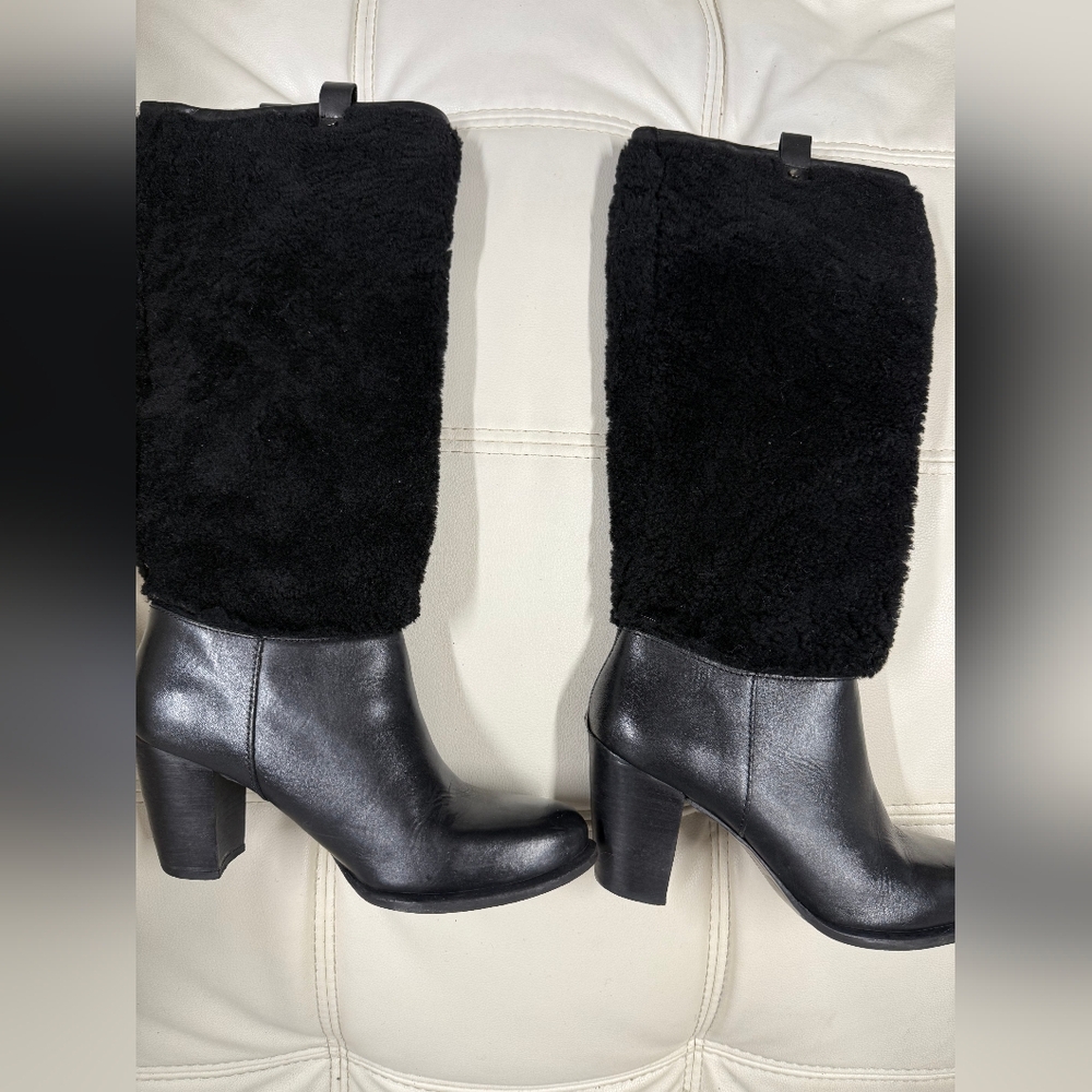 Ugg Black Leather and Fur Women's Boots Size 8.5